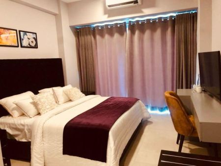 Bedroom - Iconic Galaxy Apartment for Sale in Rajagiriya - EA458