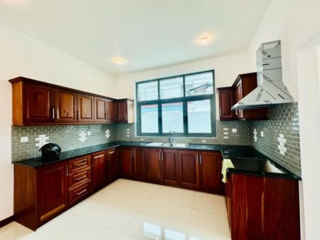 Kitchen - (MH201) 4 Bedroom house for sale in Malabe for Rs. 45 million (negotiable)