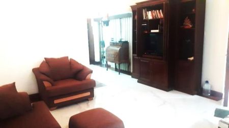 Living Room - Stunning 5 Bedrooms 2 Story House for Rent in Colombo 3