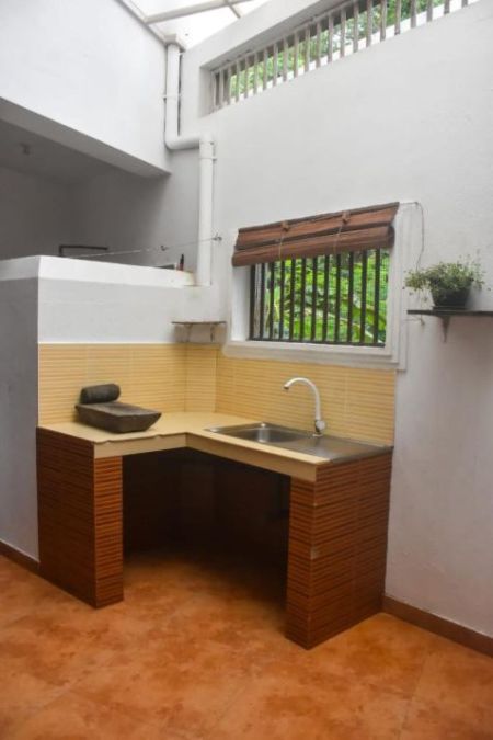 Kitchen - 22 Perch Land With 4 Bedroom House for Sale in Nawala, S1659