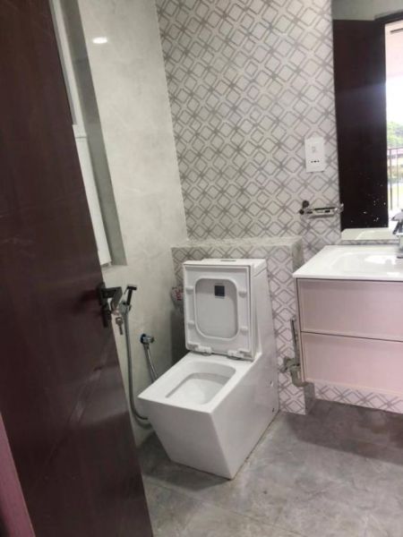 Bathroom - Apartment For Rent In Colombo 10 (file No.1600a) Kityakara Road,