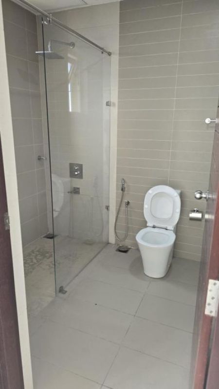 Bathroom - Colombo 05 New Unfurnished Luxury Apartment For Rent