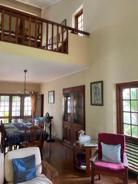 Living Room - 3 Bedroom house for sales in Madiwela for Rs. 50 million (negotiable)