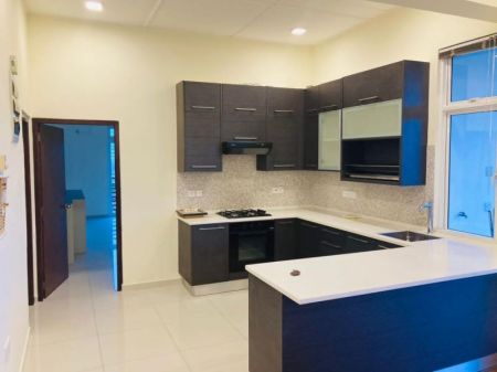 Kitchen - ⭕️ (DA182) 3BR Apartment for Sale in Battaramulla