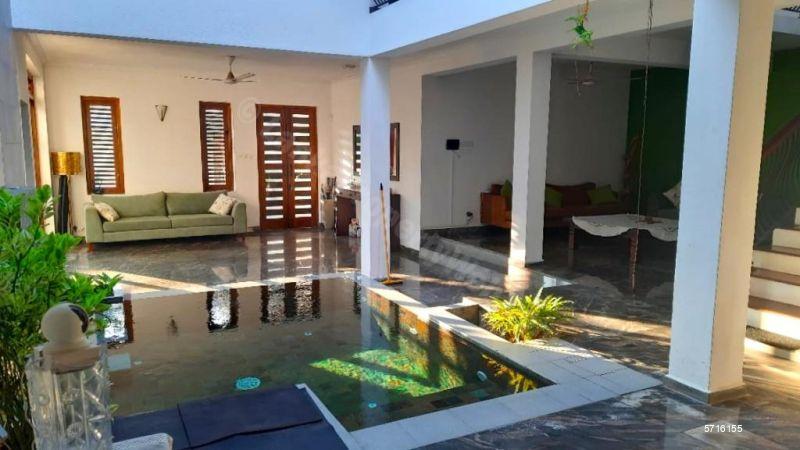  Villa for sale/rent