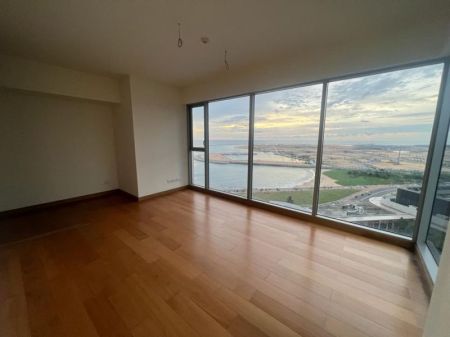 Living Room - (A34679)  Shangri-La - 04 Rooms Unfurnished Apartment for Sale