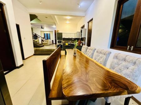 Dining room - 2 Story Full Furnished Luxury House for Sale in Lake Road Pelawatta.