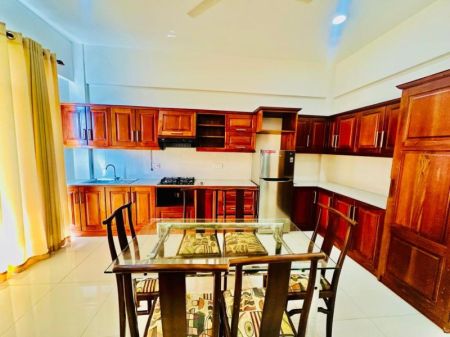 Dining room - Nugegoda 2 BR Furnished Apartment for sale 