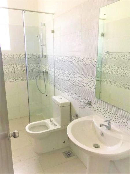 Bathroom - 3 Bedroom Apartment for Sale in Prime Splendour, Rajagiriya