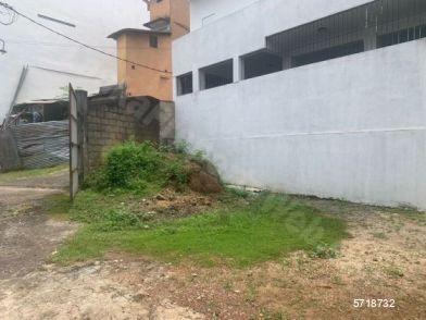  Land with house for sale/rent