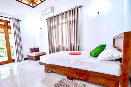 Bedroom -  ⭕️ (K300) Luxury Apartment for Rent in Galle