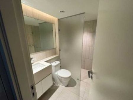 Bathroom - Luxury Colombo City Centre Residence 2 bedrooms apartment for Rent 