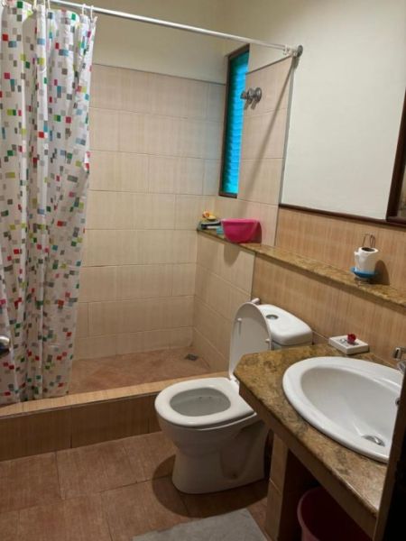 Bathroom - ￭ Colombo 03 House ￭ 03 Bedrooms ￭ For Rent ￭ (NK10142)