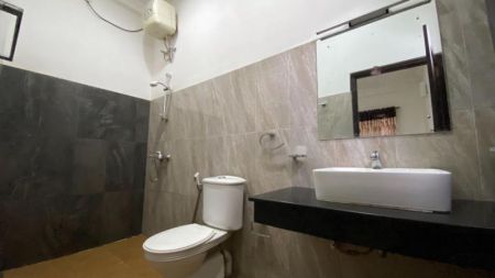 Bathroom - 10BR Villa for sale in Kandy city