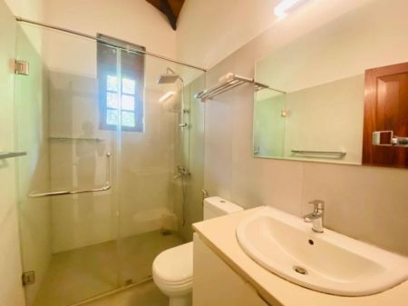 Bathroom - Beautiful House for Sale in Colombo 07