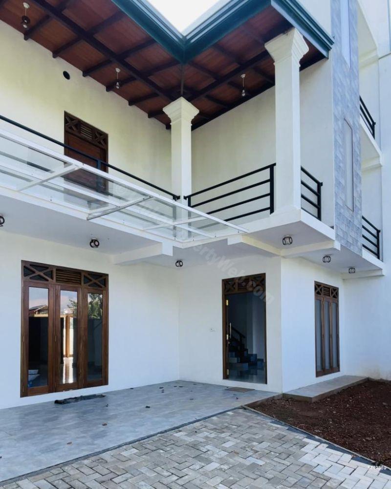 Maharagama House for sale/rent