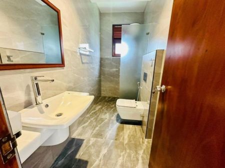 Bathroom - Pelawatte Battaramulla Luxurious And Modern House For sale