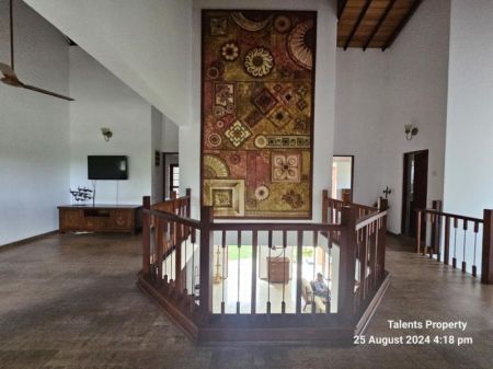 Dining room - Uniquely Designed Beautiful House for Sale in Malabe - LKR 90 Million | KO-685