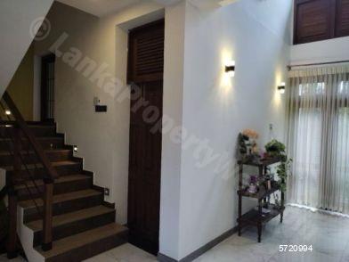 Battaramulla House for sale/rent