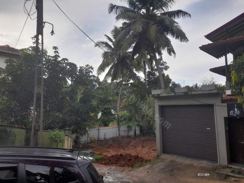 Galle Bare Land for sale/rent