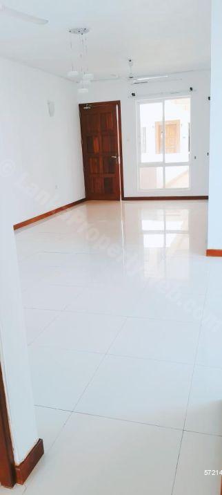 Colombo 6 Apartment for sale/rent