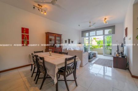 Dining room - Apartment for Sale - Rosmead Manor - Colombo 07 | Price Upon Enquiry