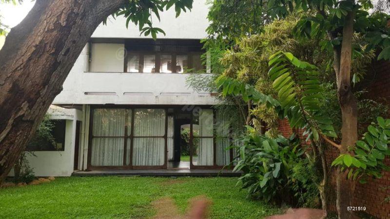 Nugegoda House for sale/rent