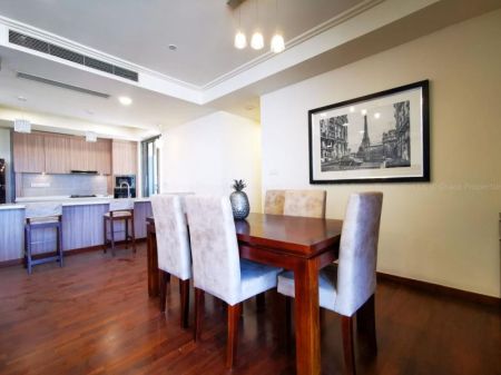 Dining room - 3 Bedroom apartment for rent in Colombo 3