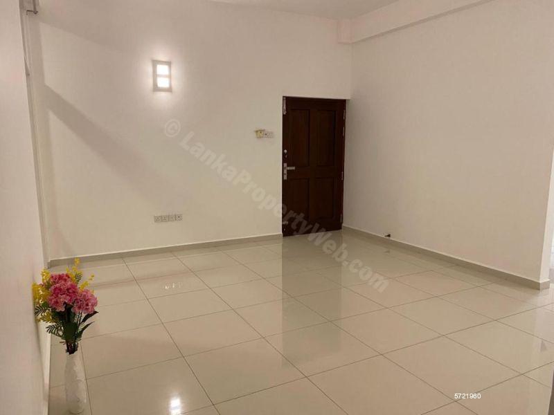 Battaramulla Apartment for sale/rent