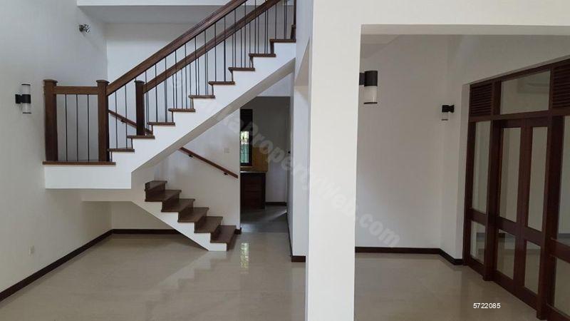 Nawela House for sale/rent