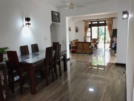 Dining room - House For Sale In Boralesgamuwa (file No 2004b)