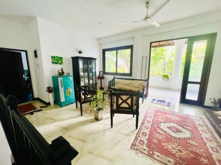 Living Room - 9 Bedroom house for sale in Thalawathugoda for Rs. 150 million (negotiable)