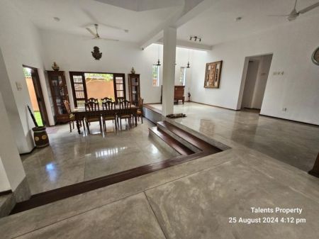 Living Room - Uniquely Designed Beautiful House for Sale in Malabe - LKR 90 Million | KO-685