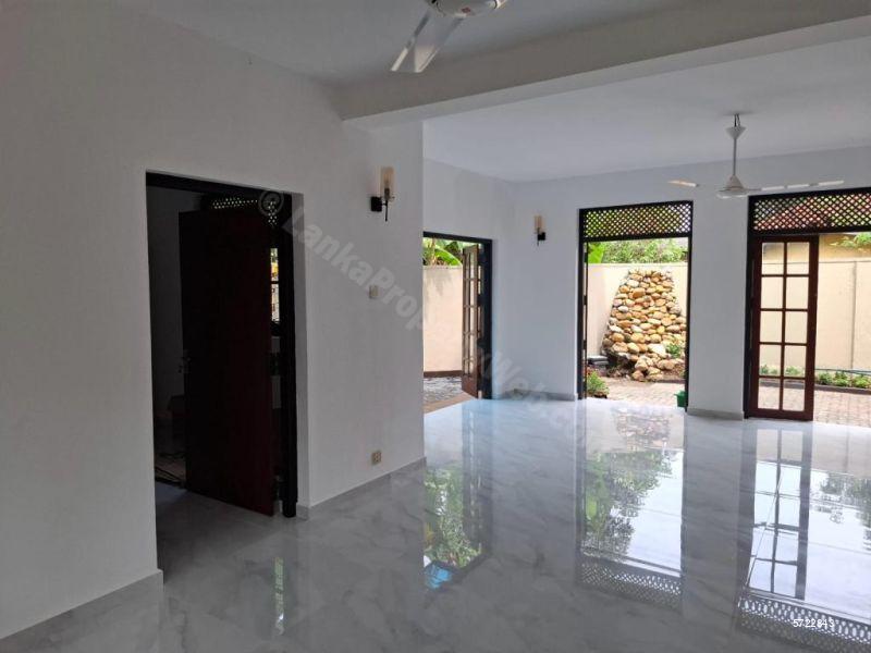 Ethul Kotte House for sale/rent