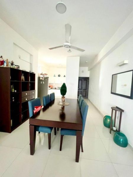 Dining room - ⭕️ (S724) Luxury fully Furniture Apartment for Rent in Rajagiriya Apartment for rent in Rajagiriya 