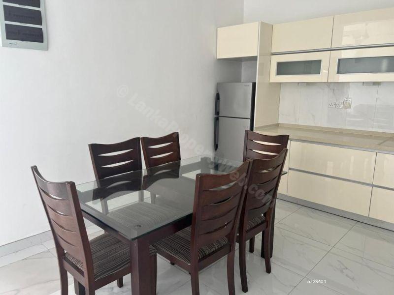 Mount Lavinia Apartment for sale/rent