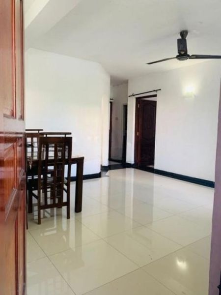 Dining room - Apartment For Rent In Colombo 5 (file No 2260a) FACING HAVELOCK ROAD 