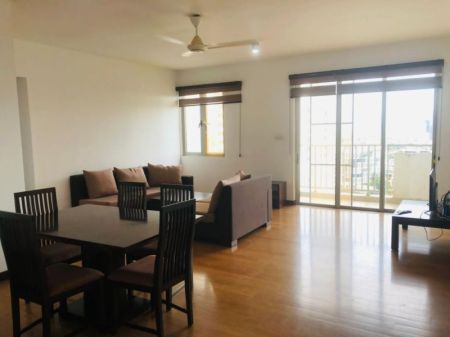 Dining room - 3 Bedroom apartment for rent in Colombo 2 On 320