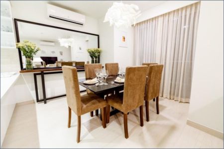 Dining room - CCC/High-end/furnished/02beds/for rent in Colombo-02. 