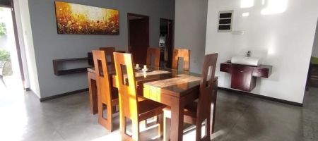 Dining room - 4 Bedroom House for Rent in Thalwathugoda, R220963