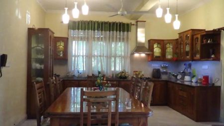 Dining room - House for Sale in Ragama | 5 BR House - 38 Perches | LKR 69 Million | KO-105