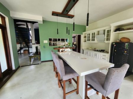 Dining room - (SE1002) 4 Bedroom house for sale in Thalawathugoda for Rs. 52 million (negotiable)