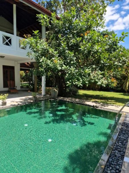 Pool - 3 bed Villa for sale in Hikkaduwa