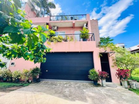 Pool - (SE1269) 4 Bedroom house for sale in Battaramulla for Rs. 75 million (negotiable)