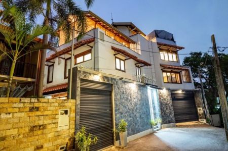 Pool - (SE848) 5 Bedroom house for sale in Nugegoda for Rs. 160 million (negotiable)