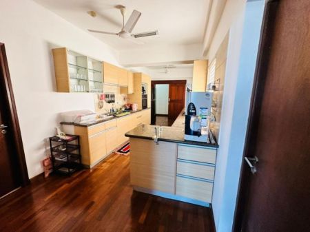 Kitchen - Iconic-110/05beds/furnished/for rent in Rajagiriya. 