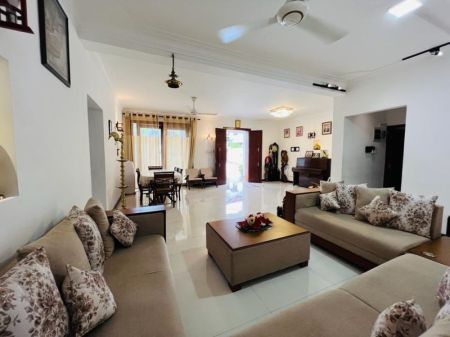 Pool -  (SE1271)7 Bedroom house for sale in Nugegoda for Rs. 180 million (negotiable)