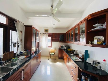 Kitchen - (se343)4 Bedroom house for sales in Pita Kotte for Rs. 150 million (Negotiable)