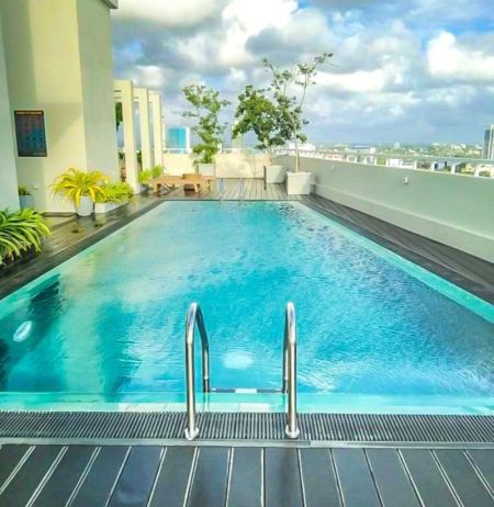 Pool - 3 Bedroom apartment for sale in colombo 8 / Treasure Trove