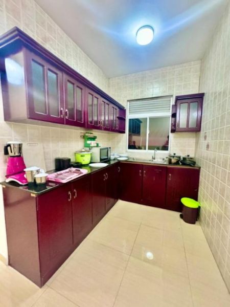 Kitchen - Fully Furnished Apartment for Short-Term Rent in Kalubowila